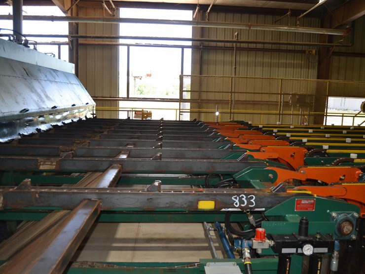 newnes-20'-drop-saw-trimmer-w/-line-shaft-w/75hp-motor-w/10-strand-feed-through-chain-w/-timple-system-image-4