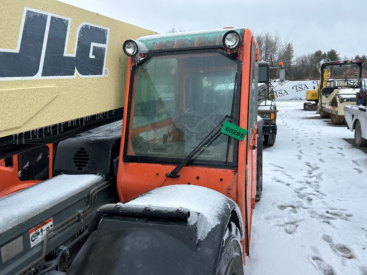 2006-jlg-g12-55a-image-50