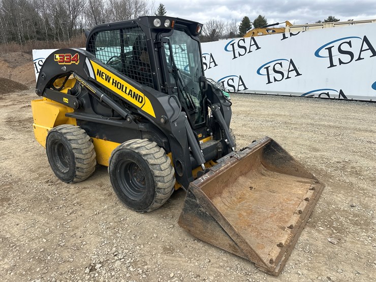 2021-new-holland-l334-image-7