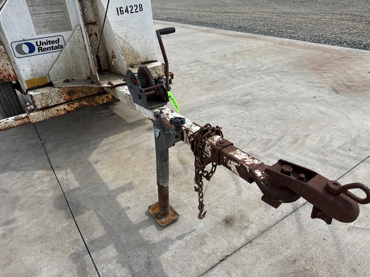 massey-ferguson-8-image-9