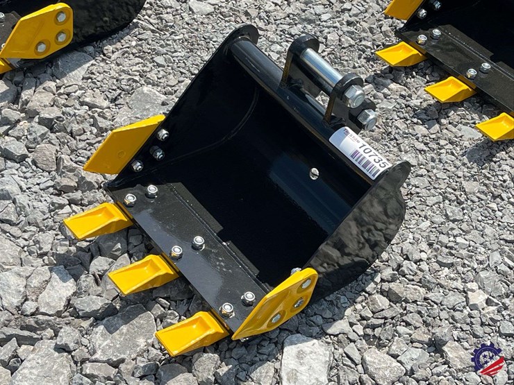 unused-2026-ce-16"-toothed-bucket-image-1