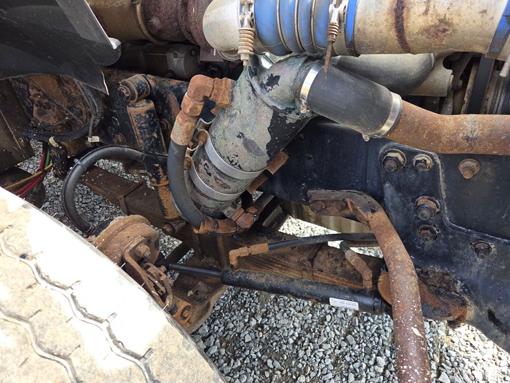 2005-massey-ferguson-8-image-55