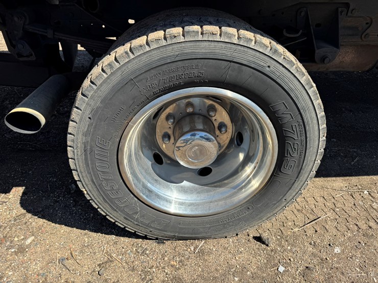 1999-ford-f550-image-59