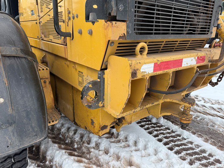 caterpillar-160m-image-45