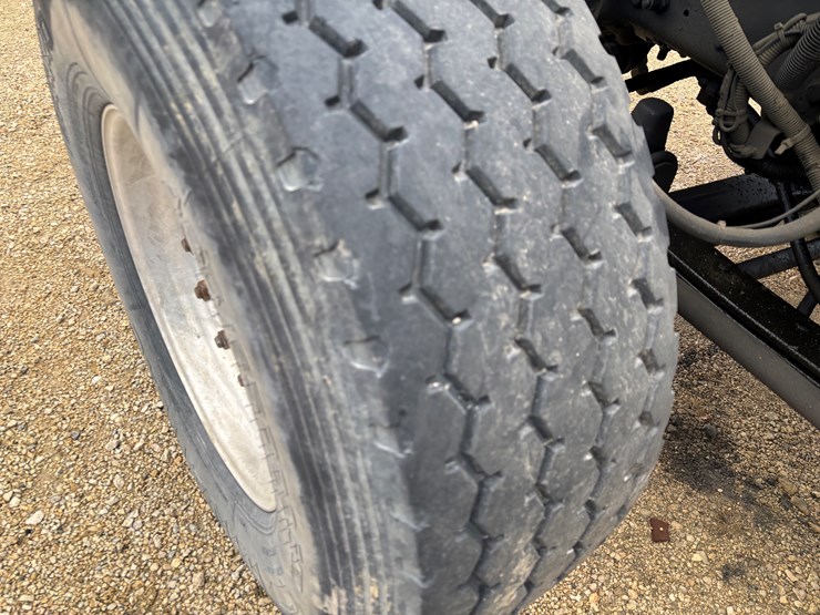 2004-kenworth-w900-image-113