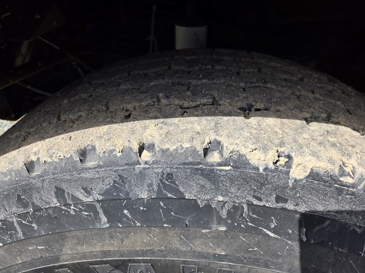 2005-massey-ferguson-8-image-75