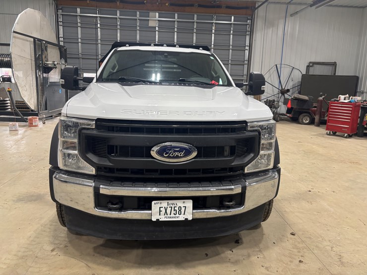 2022-ford-f550-sd-image-6