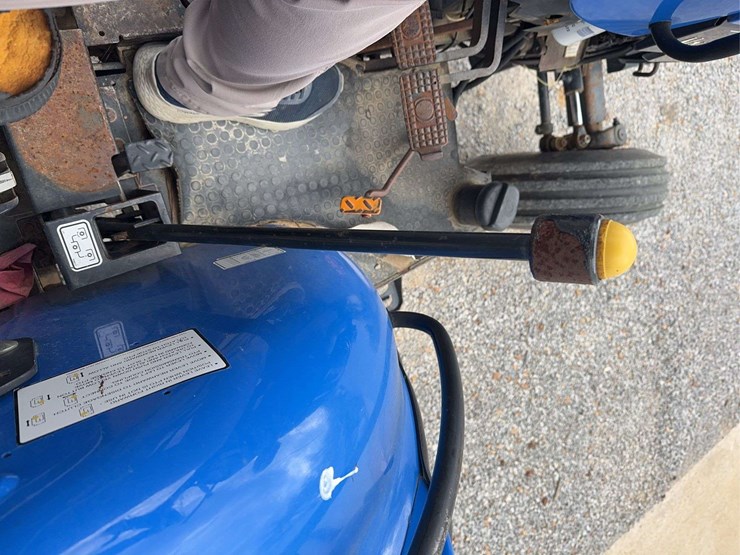 new-holland-tt55-image-19