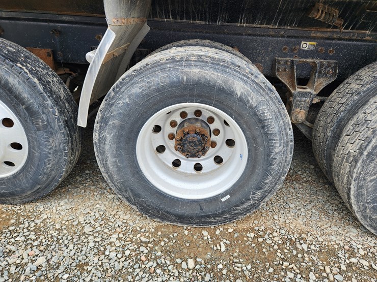 2014-kenworth-t800-image-57