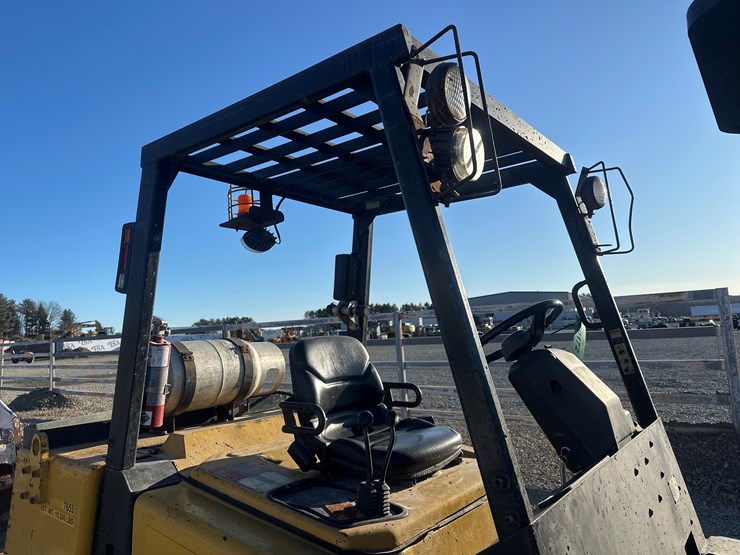 massey-ferguson-8-image-12