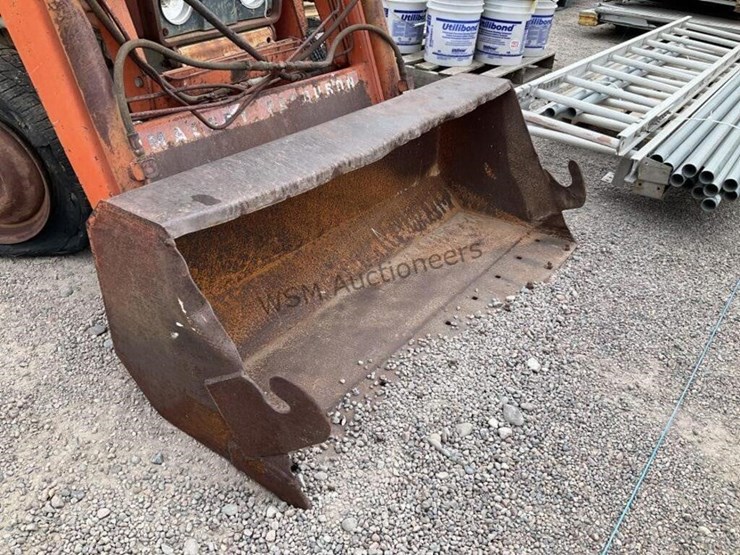 massey-ferguson-205-4-image-5