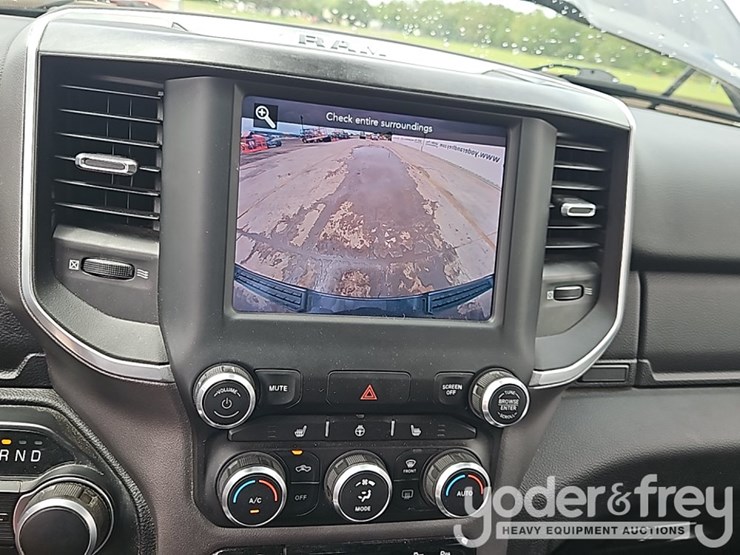 2018-dodge-ram-1500-image-28