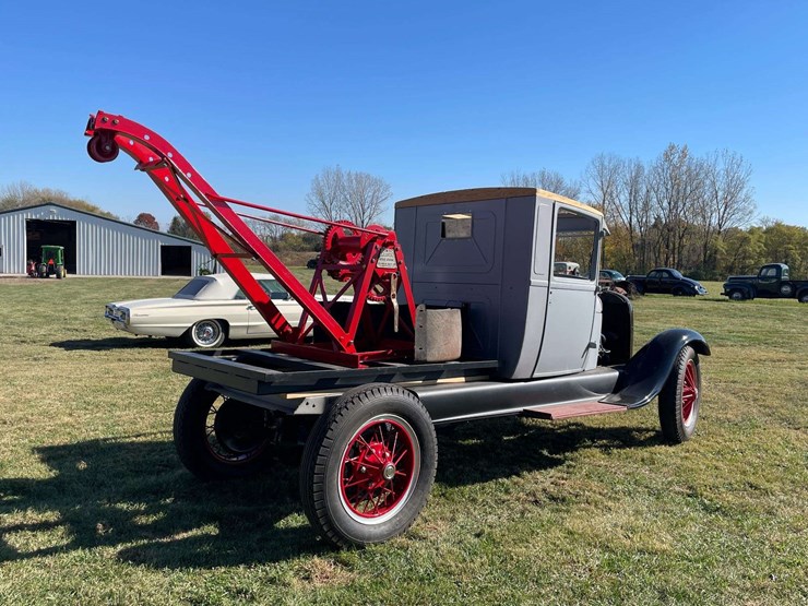 1928-ford-aa-wrecker-truck-image-3