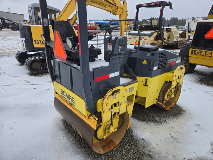 2004-bomag-bw120ad-4-image-14