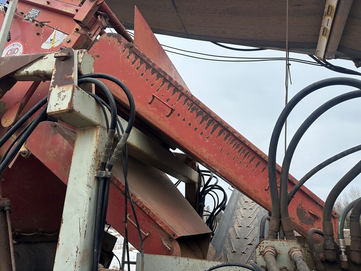 massey-ferguson-8-image-54