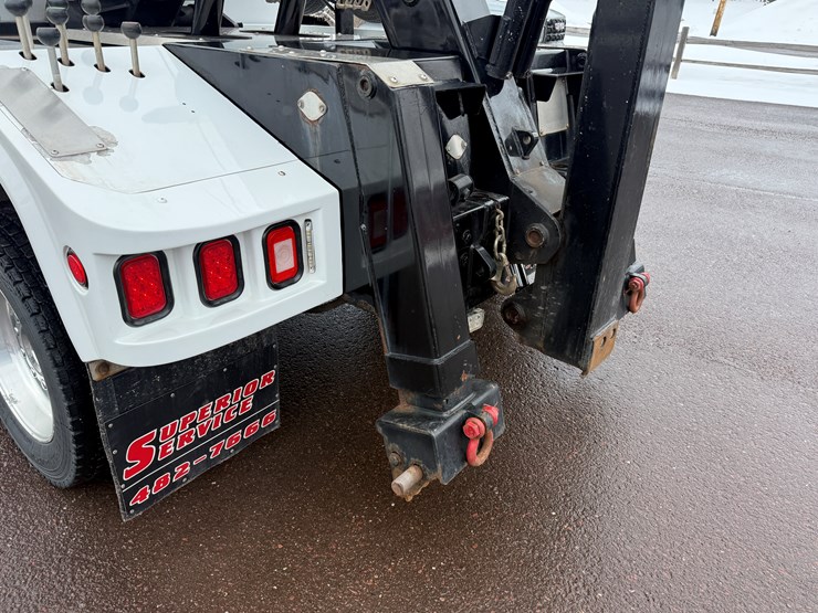 2018-ford-f550-image-23