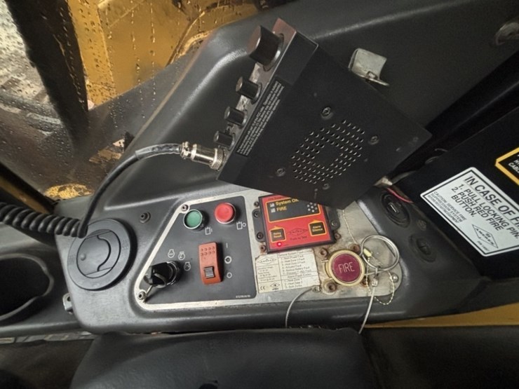 2017-tigercat-lx830d-image-32