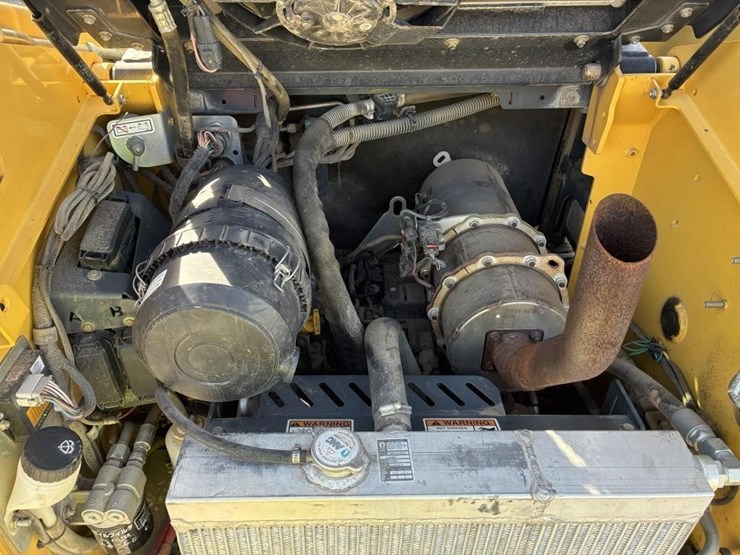 2012-yanmar-s190r-image-19