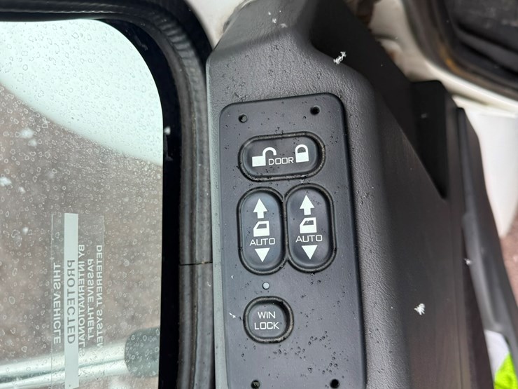 2013-international-4400-sba-image-47