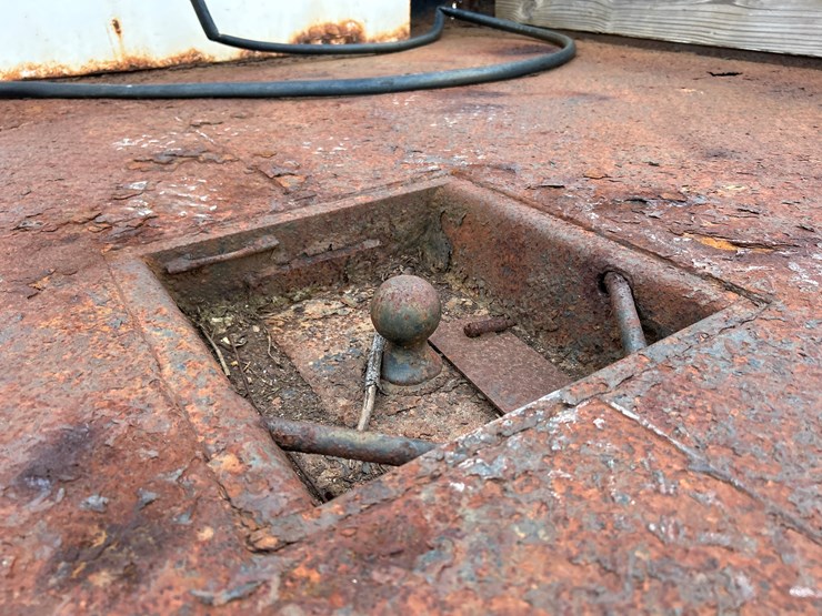 2011-ford-f350-image-19