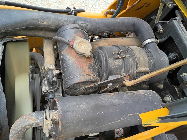 john-deere-110-image-15