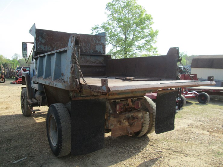 1981-international-s1800-image-4