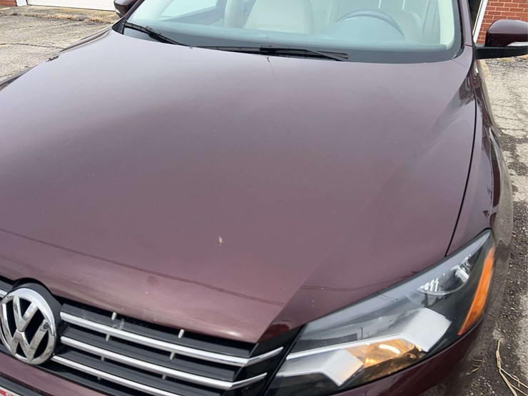 2014-volkswagen-passat-tdi-image-13