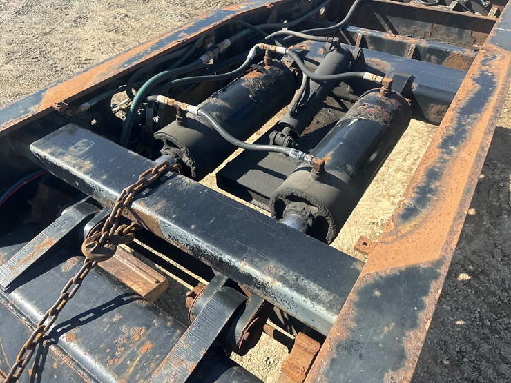 2007-massey-ferguson-8-image-11