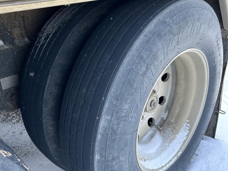 2009-wilson-grain-trailer-image-28