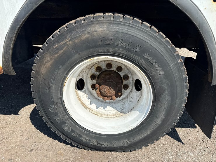 2014-international-4300-sba-image-55