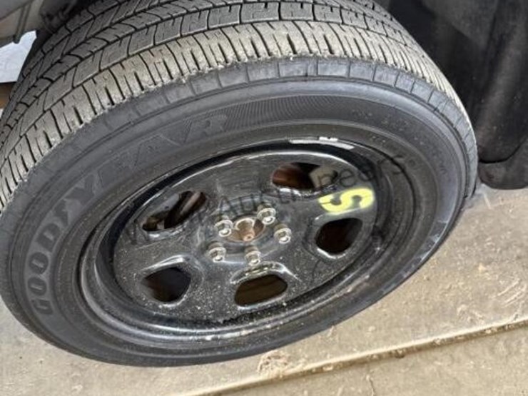 2017-ford-explorer-image-8