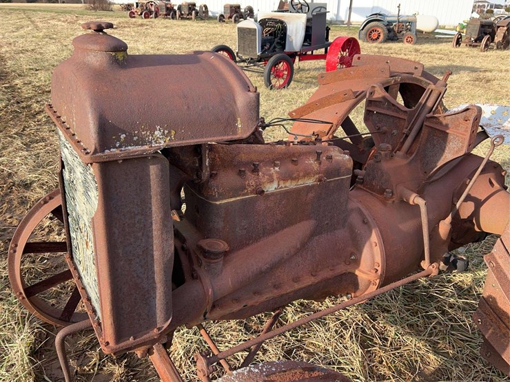 fordson-parts-tractor-image-11