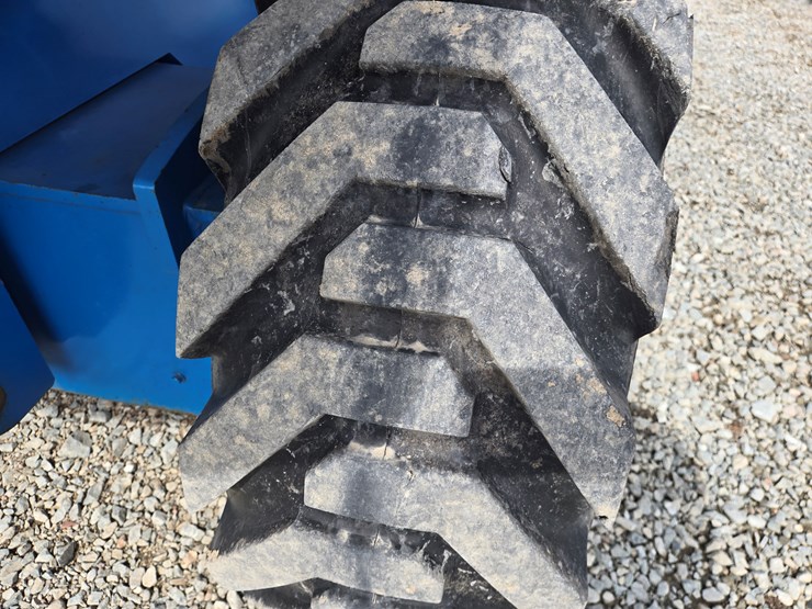 2007-genie-s85-image-49