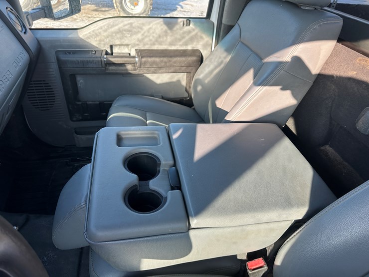 2015-ford-f350-image-41