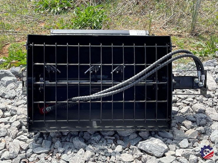 unused-2026-ce-36"-mixing-bucket-attachment-image-8