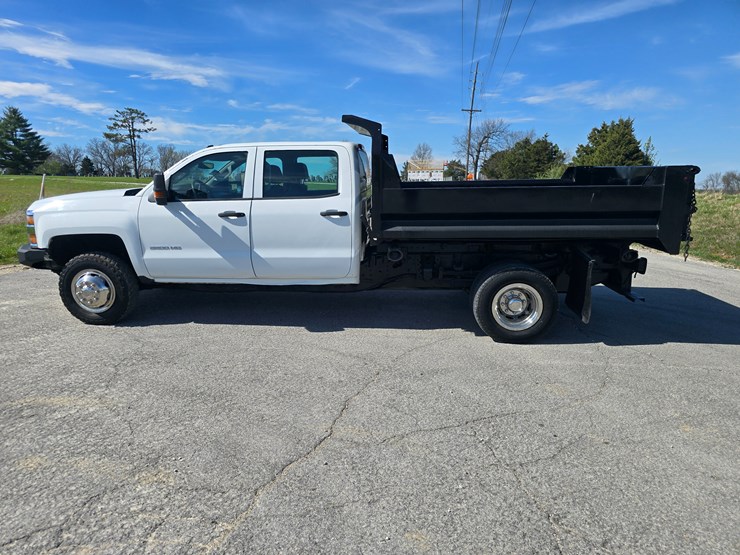 2019-chevrolet-silverado-3500-image-7