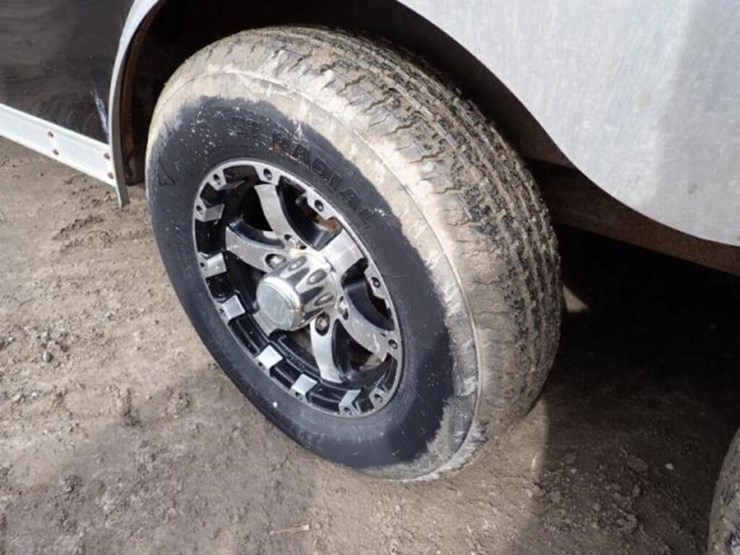 2015-discovery-24-ft-t/a-enclosed-trailer-1d9r1202-image-16