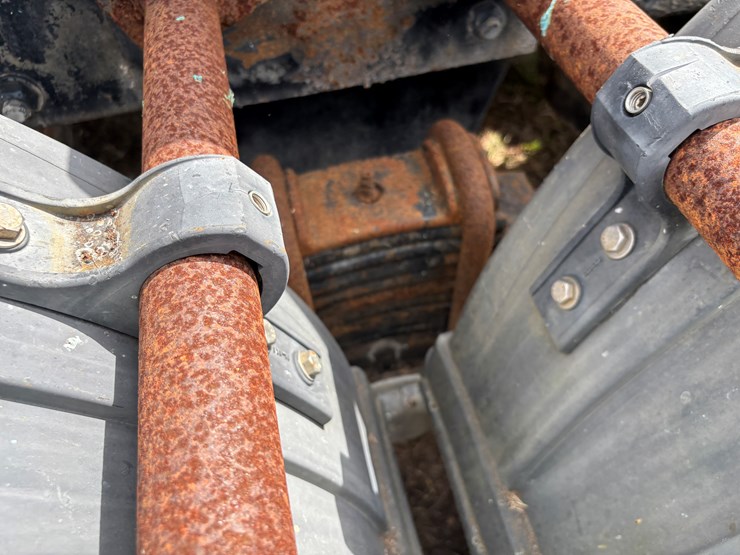 1999-mack-rd600-image-51