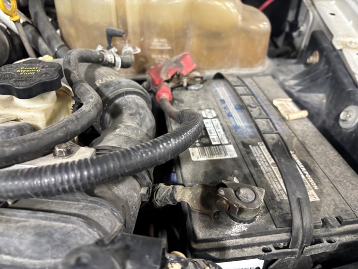 2009-ford-f350-image-28