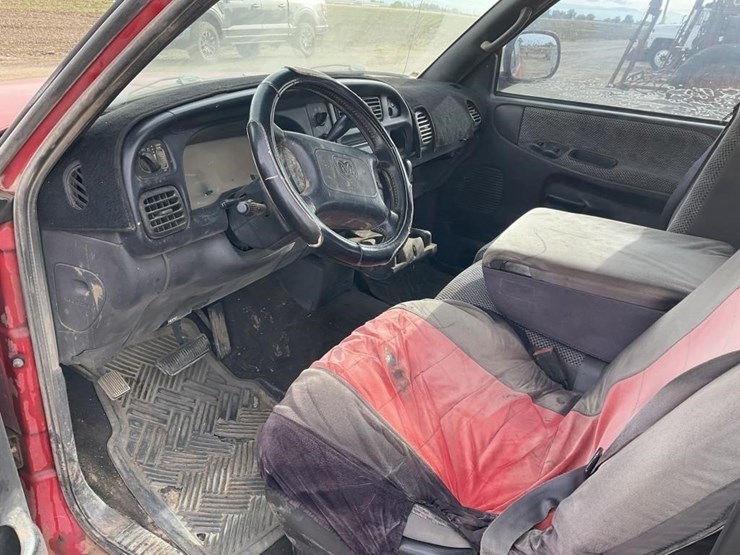 2000-dodge-ram-1500-image-13