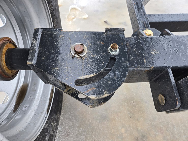 massey-ferguson-8-image-29