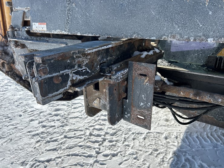 massey-ferguson-8-image-20