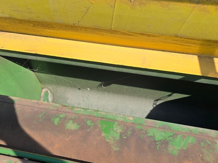 john-deere-8000-image-12