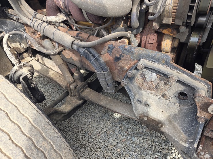 2007-peterbilt-579-image-50