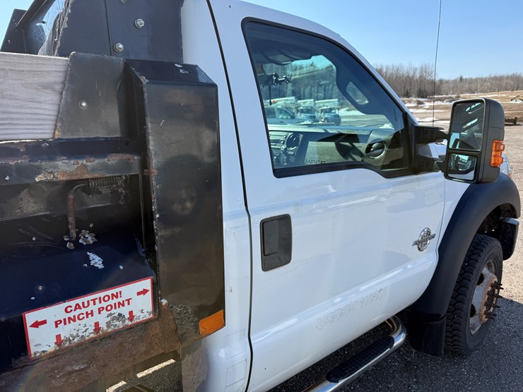 2014-ford-f550-xl-image-20