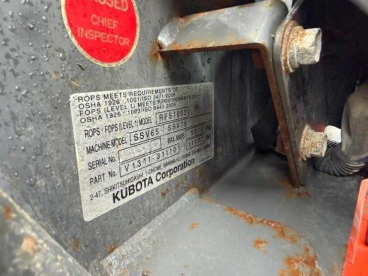 2018-kubota-ssv65-image-8