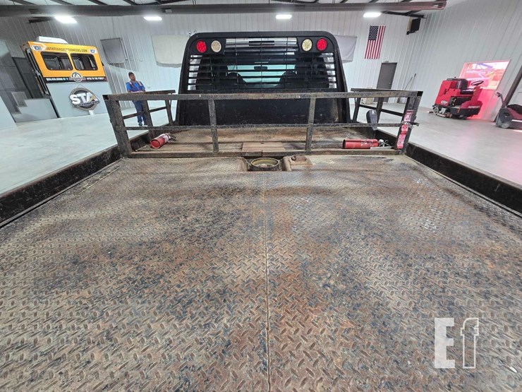 2006-ford-f350-image-16