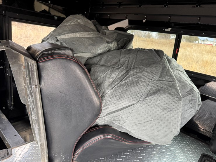 #2246-•-2001-american-general-4x4-hummer-image-31