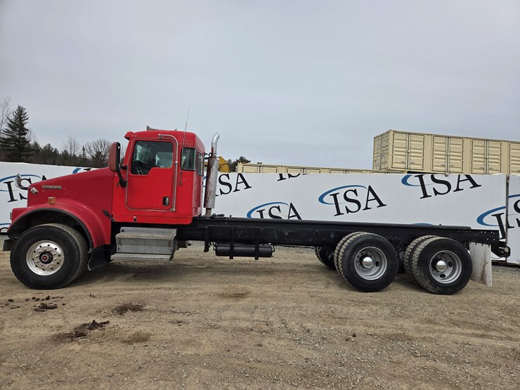 2007-kenworth-w900-image-2