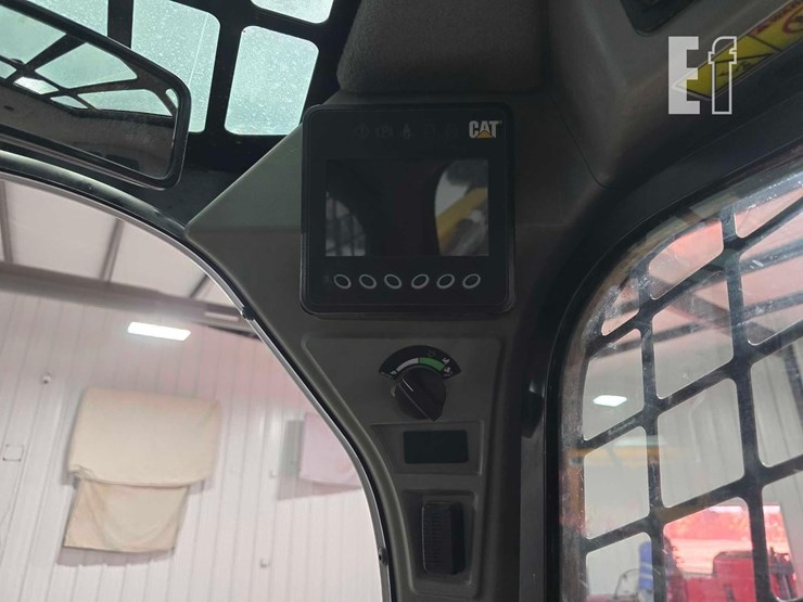 2022-caterpillar-289d3-image-20